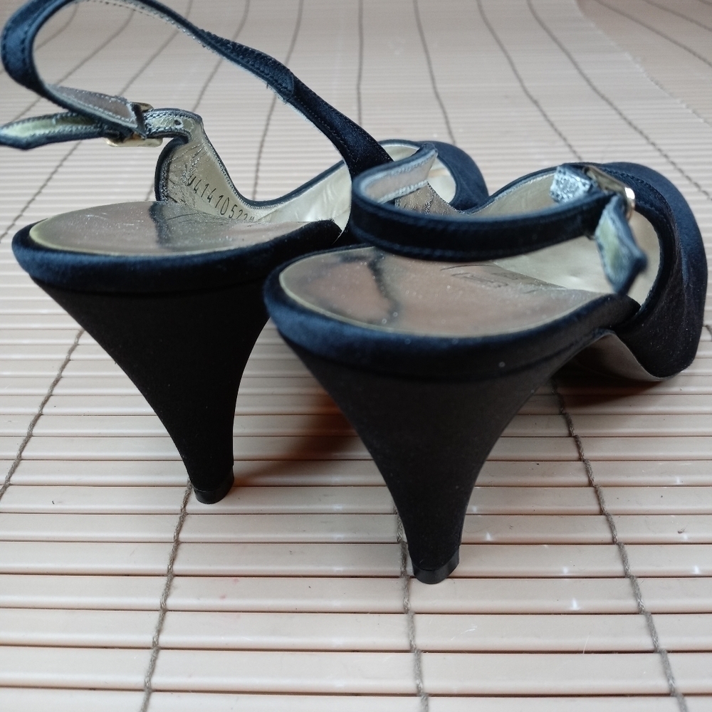 Bruno Magli Women's Slingback Satin Black Heels Wo - Picture 7 of 11